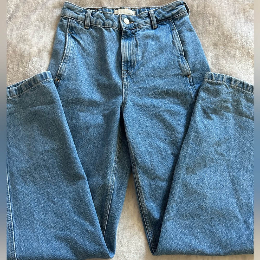 Zara jeans